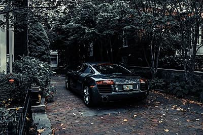 Bmw i7 12500