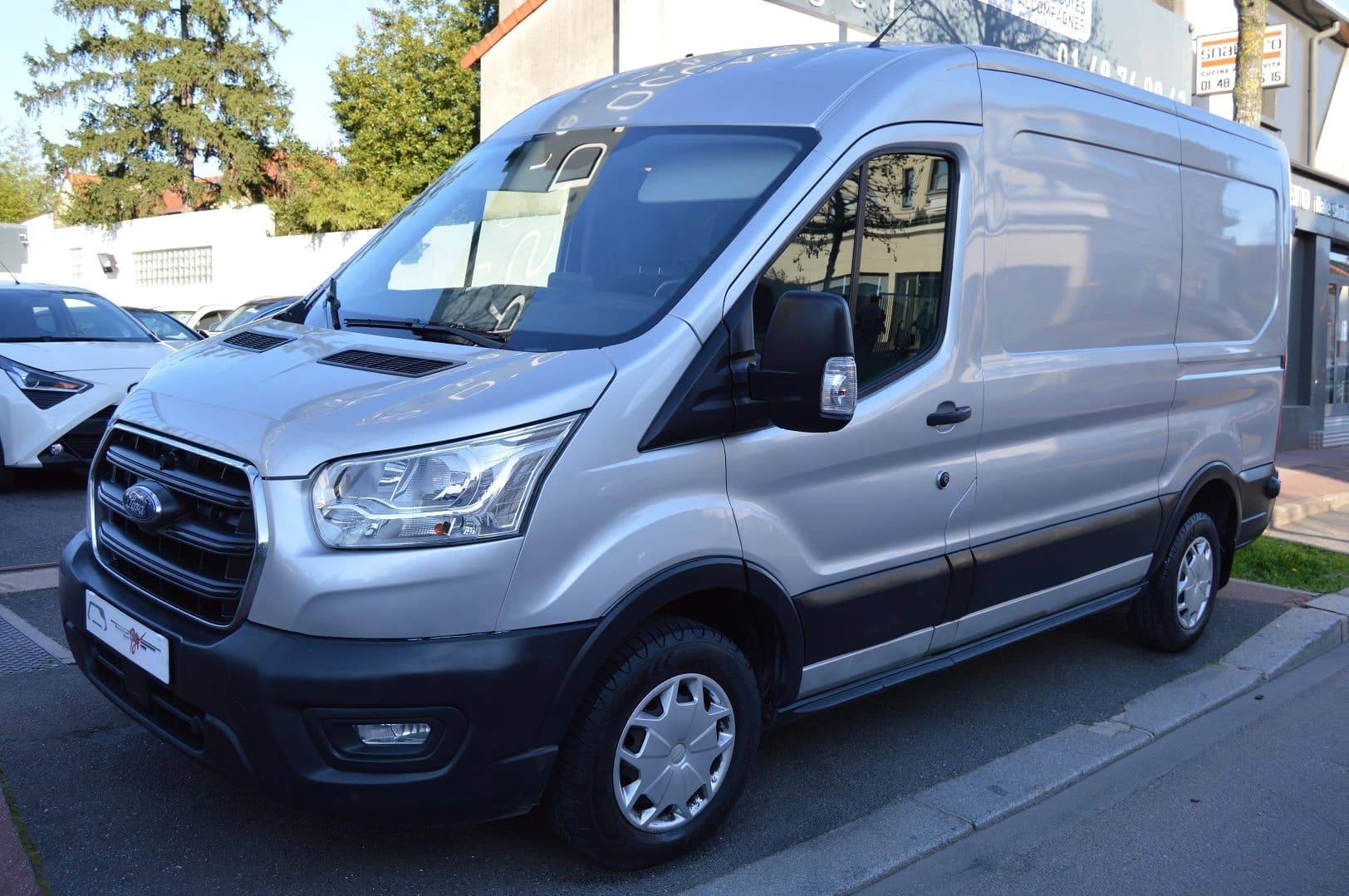 Ford TRANSIT 2T FG T330 L2H2 2.0 ECOBLUE 130CH S&S TREND BUSINESS