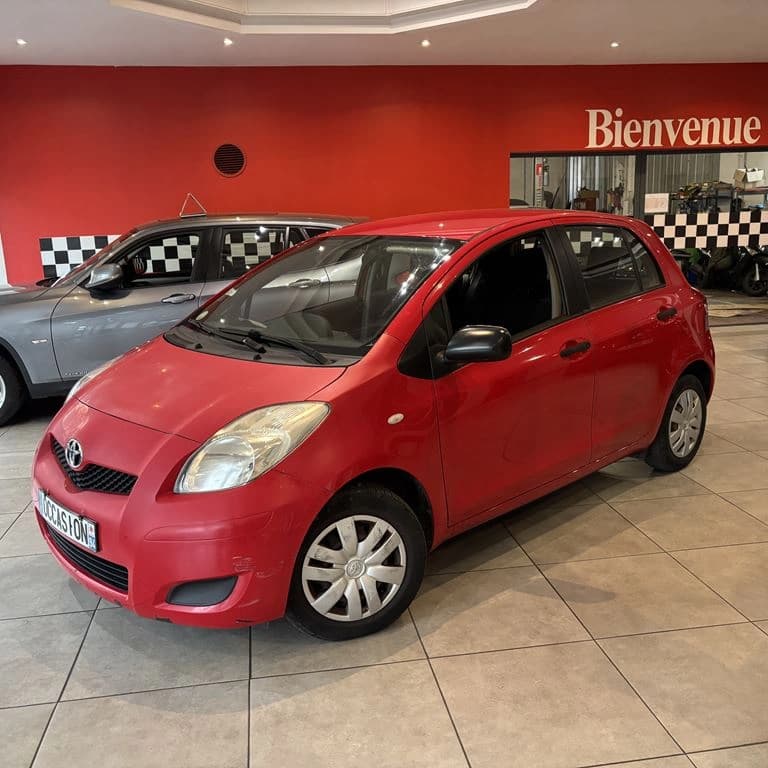 Toyota Yaris II 1.0 - VVT-I 69 CH