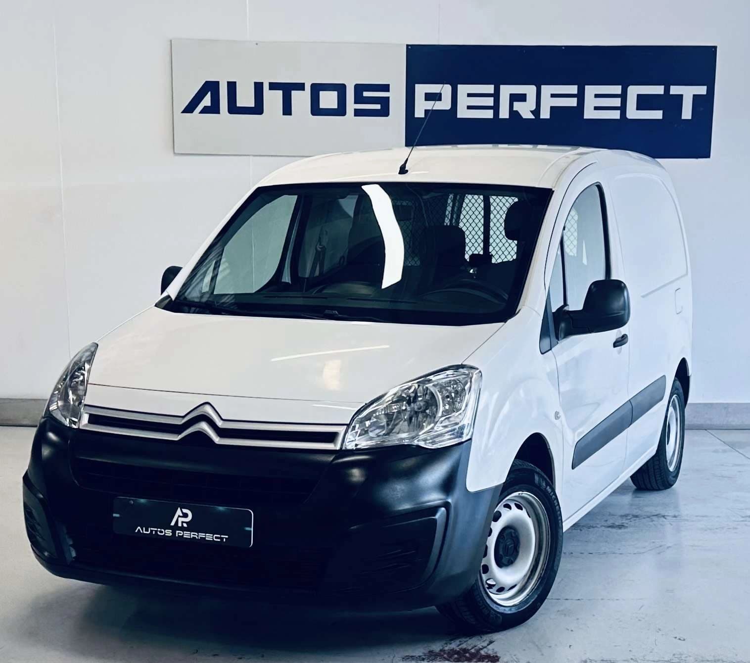 Citroen Berlingo 1.6 HDi L1 3 PLACES CLIM LIM CRUISE ATTACHE REM