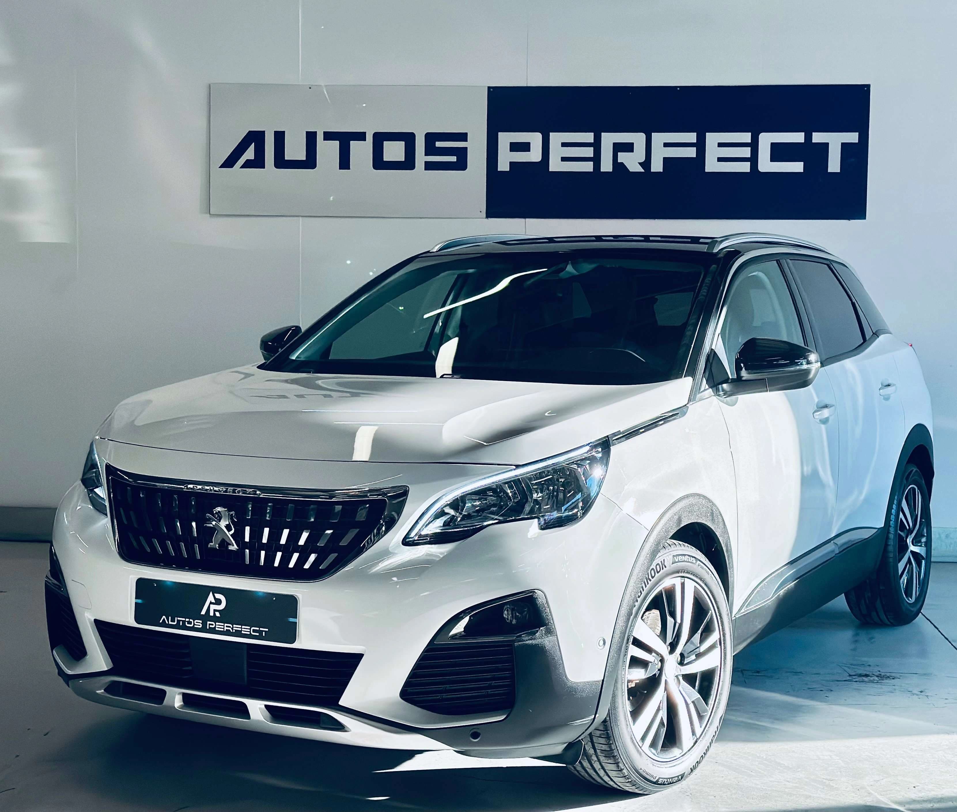 Peugeot 3008 1.2 CAMERA PDC NAVI CRUISE ISOFIX BLUETOOTH XENON