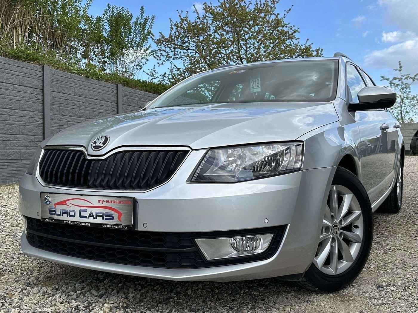 SKODA Octavia SW 1.0 TSI Ambition CRUISE/SENSOR/GPS/FRONT ASSIST/BT/TEL/